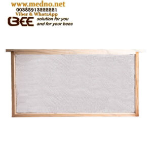 Plastične prozirne satne osnove od prehrambene plastike koje ne treba premazati voskom! Plastic foundations that need no wax coating! Plastic transparent bee foundations made of food-grade plastic that do not need to be coated with wax Kunststoff ( Mittelwände ) transparente Bienenfundamente aus lebensmittelechtem Kunststoff, die nicht mit Wachs beschichtet werden müssen Fondotinta in plastica trasparente a forma di ape in plastica alimentare che non necessita di essere ricoperta di cera Bases de plástico transparente para abejas hechas de plástico apto para alimentos que no necesitan ser recubiertas con cera